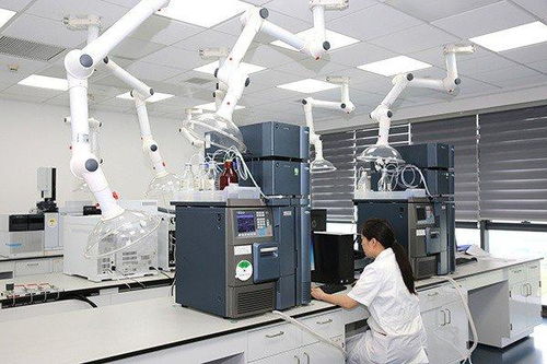 康婷集團榮獲“社會責任先進企業”獎并推動ERP系統開發，彰顯企業責任與創新實力